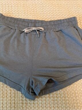 Vuori Women's Athletic Drawstring Shorts - Gray Blue